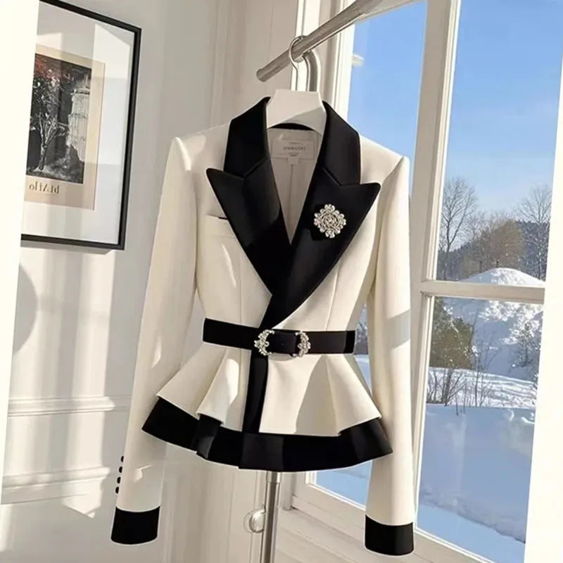 2025 Blazer Spring And Autumn New Jacket Women's Short Temperament Casual Joker Slim Young Senior Female Explosions