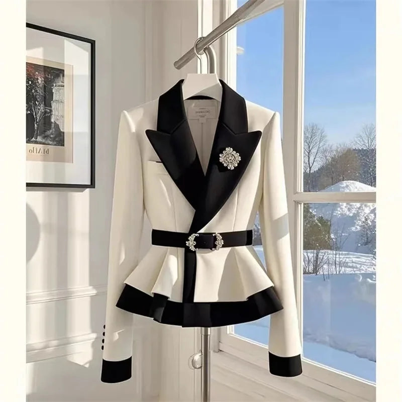 2025 Blazer Spring And Autumn New Jacket Women's Short Temperament Casual Joker Slim Young Senior Female Explosions
